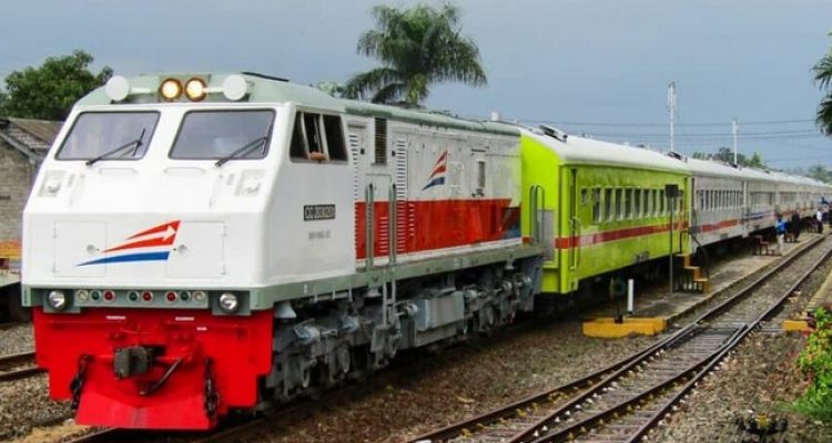 Jadwal Kereta Api Di Surabaya Terkini