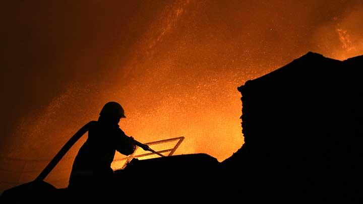 Kebakaran di Petojo, 82 Personel Dikerahkan